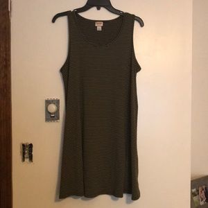 Green/black striped dress